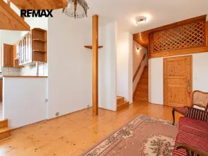 Prodej rodinného domu, Kájov, U Kostela, 200 m2