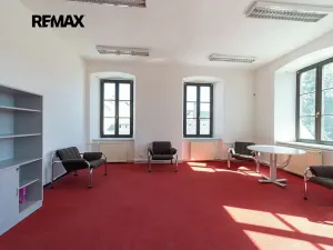 Prodej obchodního prostoru, Králíky, 5. května, 519 m2