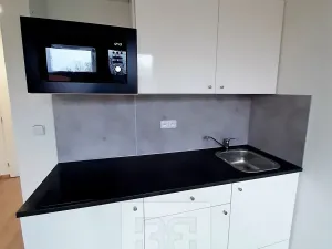 Pronájem bytu 1+kk, Praha - Jinonice, Peroutkova, 17 m2