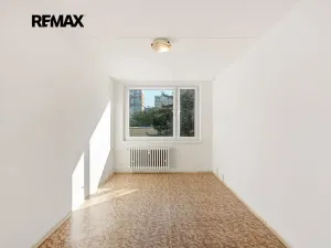 Prodej bytu 3+1, Praha - Řepy, Na chobotě, 77 m2