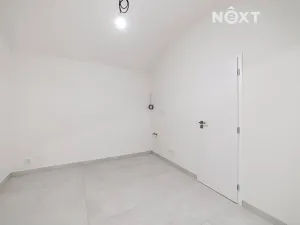 Prodej bytu 1+kk, Praha - Vysočany, Kolmá, 25 m2