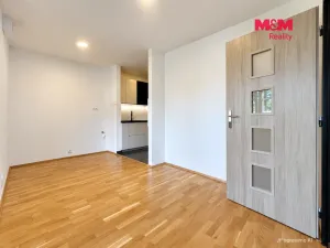 Pronájem bytu 2+1, Praha - Ruzyně, U silnice, 63 m2