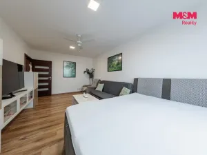 Prodej bytu 2+1, Sokolov, Vítězná, 66 m2