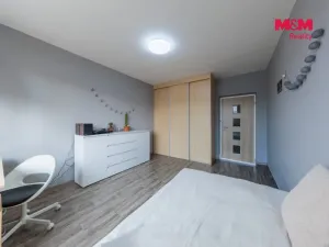 Prodej bytu 3+1, Sokolov, Atletická, 84 m2