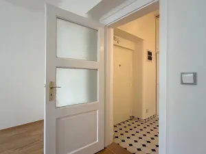 Pronájem bytu 2+kk, Praha, 58 m2