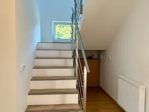Prodej rodinného domu, Stříbrná Skalice, osada Na Hradcích, 158 m2