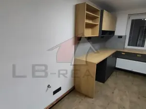 Pronájem bytu 2+1, Kolín, Kpt. Jaroše, 70 m2