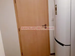 Pronájem bytu 1+kk, Otrokovice, nám. 3. května, 24 m2
