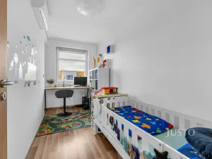 Prodej bytu 3+kk, Praha - Uhříněves, Oty Bubeníčka, 57 m2
