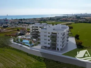 Prodej bytu 2+1, Larnaka, Kypr, 76 m2