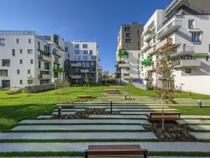 Pronájem bytu 1+kk, Praha - Vršovice, Altajská, 35 m2