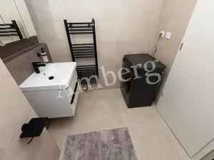 Pronájem bytu 1+kk, Praha - Karlín, Křižíkova, 32 m2