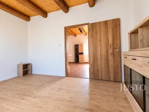 Pronájem bytu 2+kk, Kestřany, 40 m2