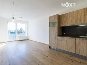 Pronájem bytu 2+kk, Praha - Uhříněves, náměstí Bratří Jandusů, 53 m2