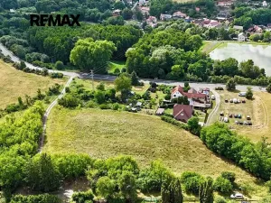 Prodej komerčního pozemku, Liběchov, 7548 m2