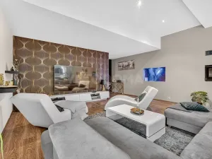 Prodej rodinného domu, Chotíkov, 280 m2