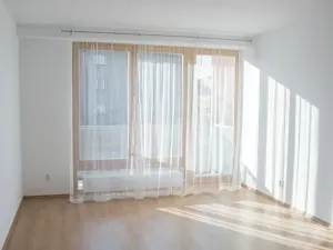 Pronájem bytu 2+kk, Brno, Mojmírovo náměstí, 59 m2