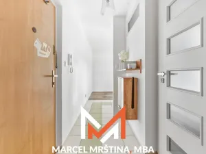 Pronájem bytu 1+kk, Náchod, Pražská, 27 m2