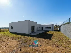 Prodej rodinného domu, Dubí, V Aleji, 206 m2