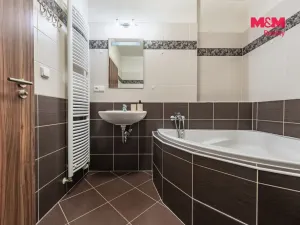 Pronájem bytu 2+kk, Praha - Horní Měcholupy, Hornoměcholupská, 60 m2