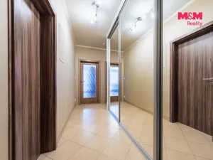 Pronájem bytu 2+kk, Praha - Horní Měcholupy, Hornoměcholupská, 60 m2