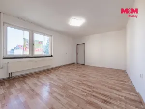 Prodej bytu 2+1, Kryry, náměstí Československé armády, 64 m2