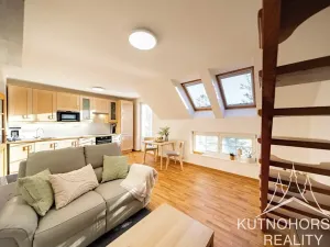 Prodej bytu 3+kk, Holubice, Za Dvorem, 63 m2