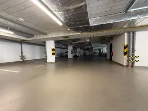 Pronájem garáže, Praha, Ke kříži, 13 m2