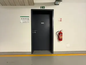 Pronájem garáže, Praha, Ke kříži, 13 m2