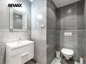 Prodej bytu 3+kk, Praha - Petrovice, Rezlerova, 64 m2