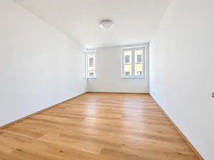 Pronájem bytu 2+1, Aš, Hlavní, 58 m2