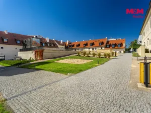 Prodej bytu 2+kk, Praha - Jinonice, Řeporyjská, 79 m2