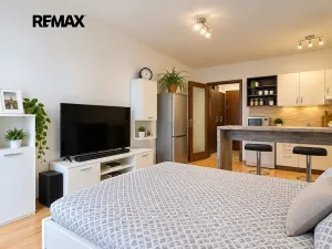 Prodej bytu 1+kk, Kolín, Roháčova, 26 m2