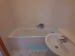 Pronájem bytu 3+kk, Praha - Kunratice, V Zeleném údolí, 73 m2