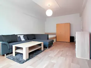 Pronájem bytu 1+1, Mladá Boleslav, U stadionu, 42 m2