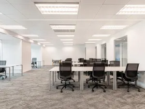 Pronájem kanceláře, Praha - Holešovice, Jankovcova, 70 m2