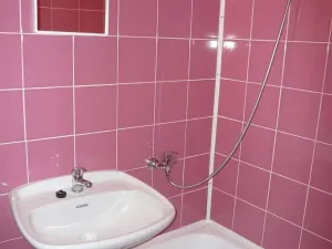 Pronájem bytu 2+kk, Liberec, Halasova, 43 m2