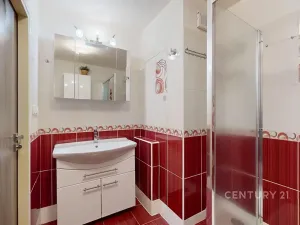 Prodej bytu 3+kk, Bystřice, Družstevní, 74 m2