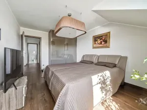 Prodej rodinného domu, Větrušice, Skalní, 158 m2