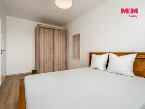 Pronájem bytu 3+kk, Praha - Kamýk, Cílkova, 67 m2