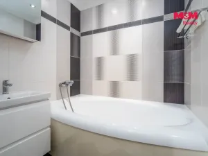 Pronájem bytu 3+kk, Praha - Kamýk, Cílkova, 67 m2