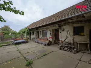 Prodej rodinného domu, Záříčí, 850 m2