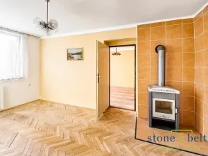 Prodej bytu 2+1, Frymburk, 52 m2