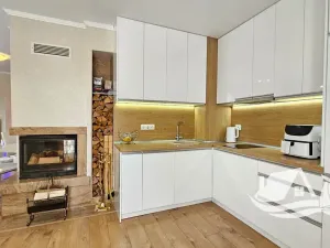 Prodej bytu 4+kk, Nesebar, Bulharsko, 105 m2
