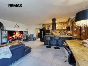 Prodej rodinného domu, Pomezí nad Ohří, 97 m2