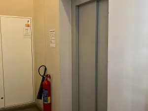Pronájem bytu 3+kk, Praha - Smíchov, Plzeňská, 60 m2