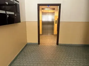 Pronájem bytu 2+1, Břeclav, Na Valtické, 42 m2