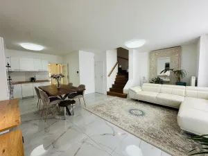 Prodej rodinného domu, Troubsko, Hodakova, 135 m2