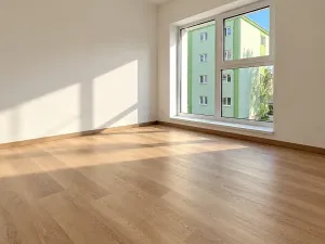 Pronájem bytu 2+kk, Olomouc, Varšavské nám., 45 m2