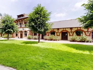 Dražba restaurace, Praha - Holešovice, Jankovcova, 1096 m2